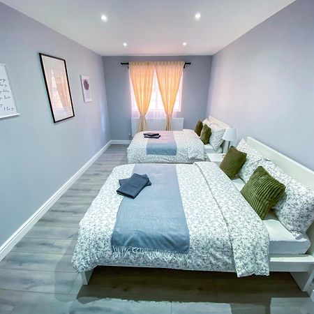 Modern 1-Bedroom Flat, 5 Guest, London - F2 Exterior foto